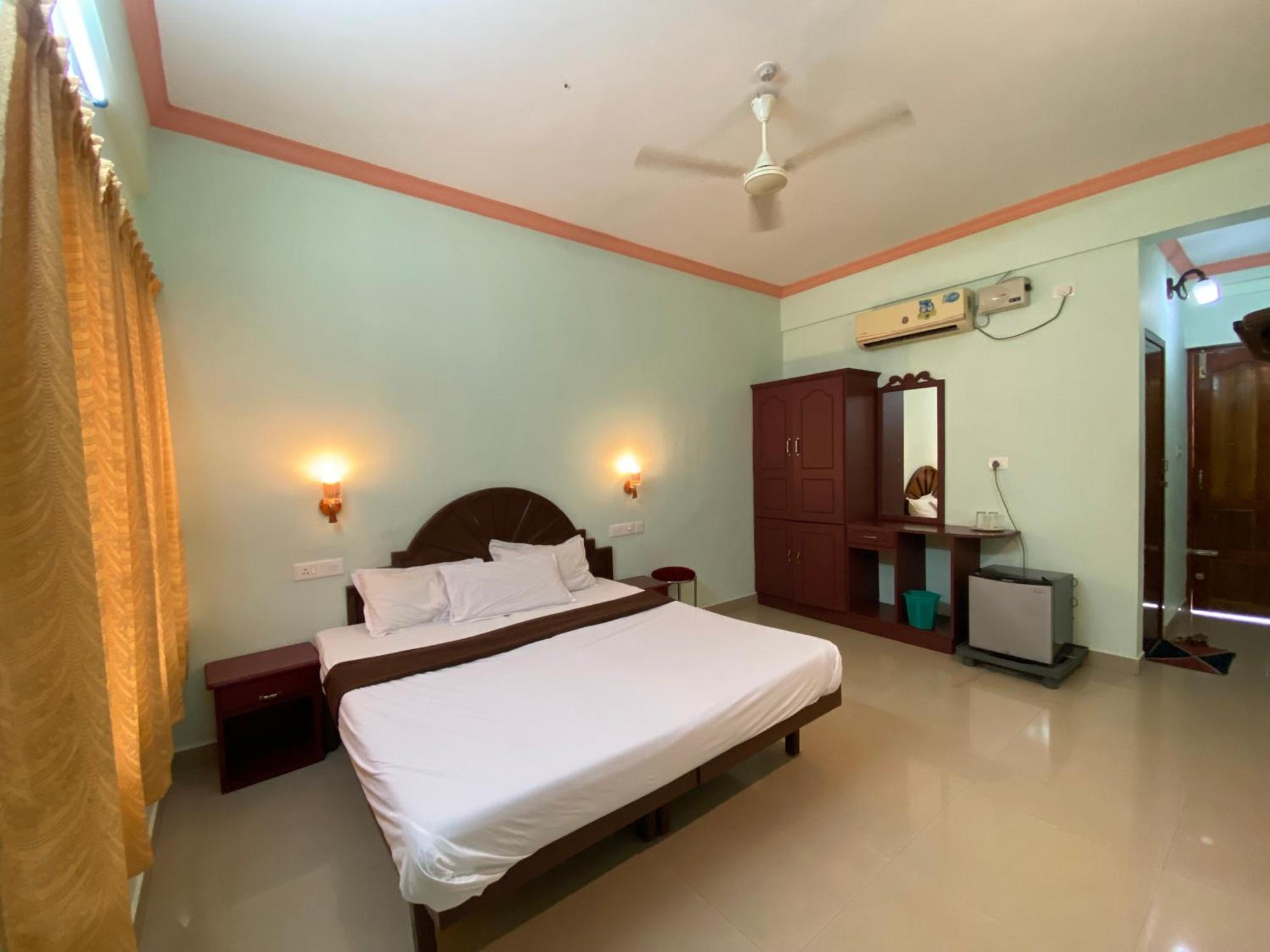 Packbag Comfort Bed & Breakfast Kovalam Exterior photo